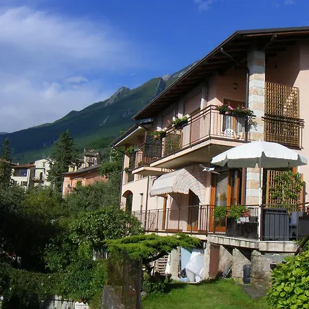 Casa Palmira Apartamento Brenzone sul Garda